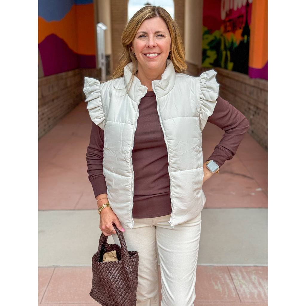 Marcie Ruffled Sleeve Zip Up Puffer Vest - Ivory