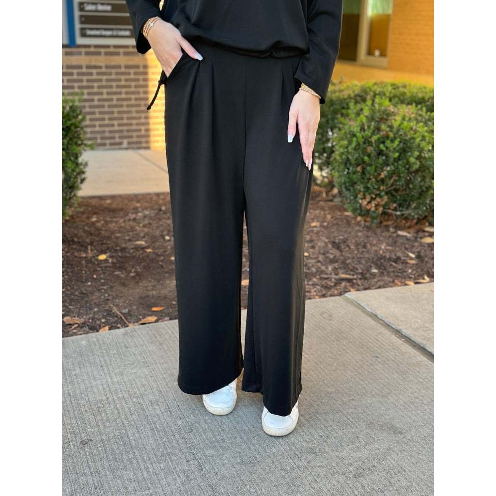 Emmi Ultimate Soft Pleated Wide Leg Lounge Pants - Black