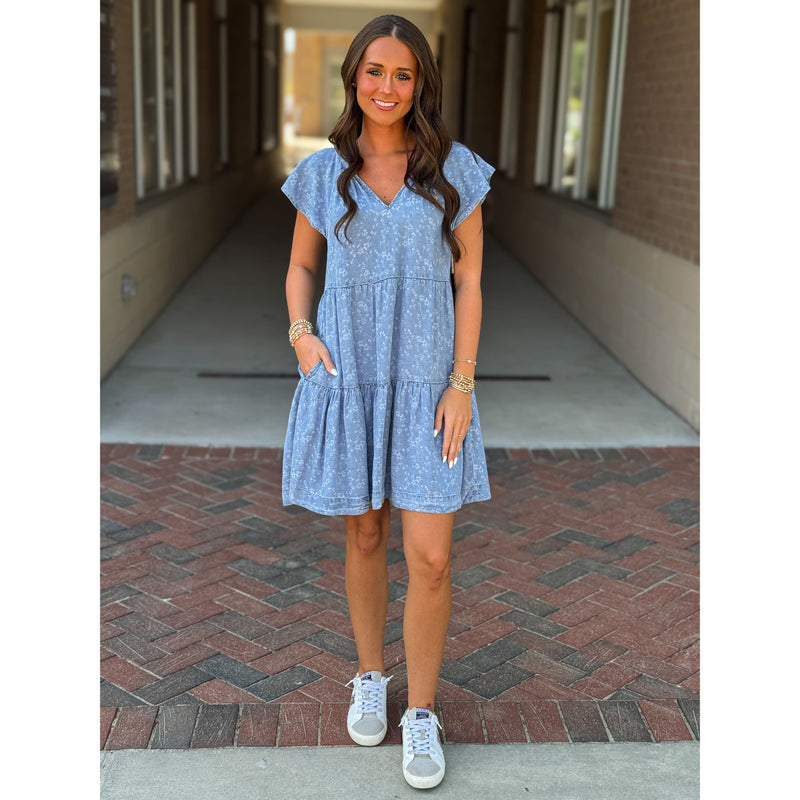 Liverpool Tiered Flutter Sleeve Dress S / Indigo Roses