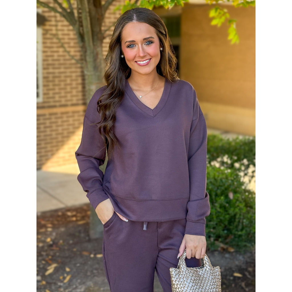 Martina V-Neck Pullover - Raisin Rib