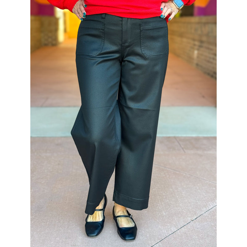 Liverpool Los Angeles Crop Wide Leg with Patch Pockets Pants - Black Coated