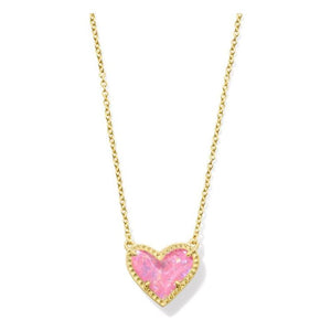 Kendra Scott Ari Heart Short Pendant Necklace Gold Pink Iridescent Glitter Glass