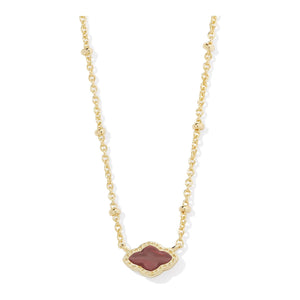 KENDRA SCOTT MINI ABBIE SATELLITE SHORT PENDANT NECKLACE GOLD CRANBERRY ILLUSION