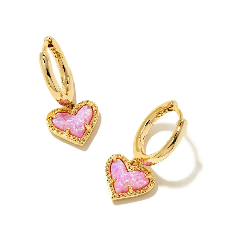 KENDRA SCOTT ARI HEART HUGGIE EARRINGS GOLD BUBBLEGUM PINK OPAL