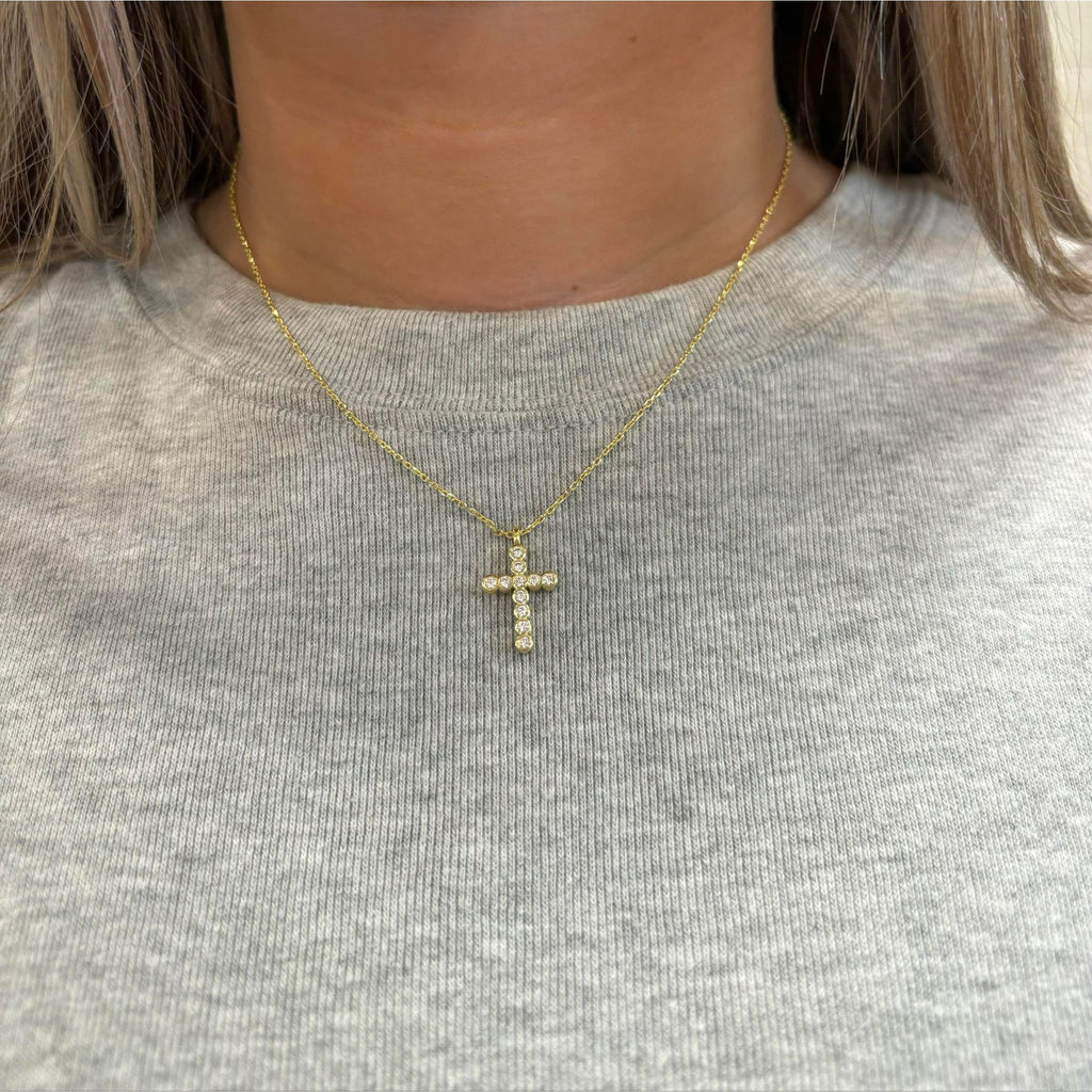 KENDRA SCOTT CROSS CRYSTAL PENDANT NECKLACE GOLD WHITE CRYSTAL