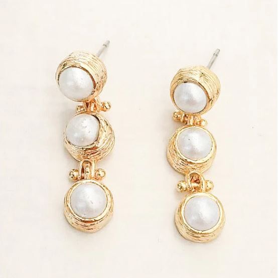 Virtue LUXE Triple Drop Pearl Earrings - The Lynda/Gold