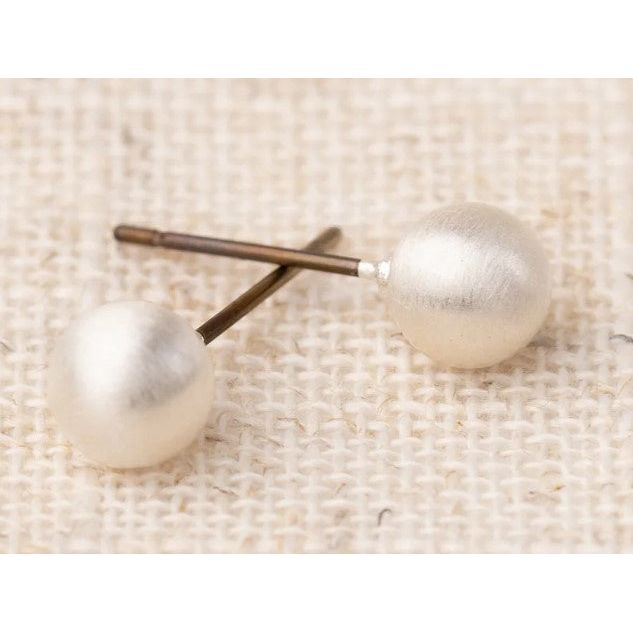 Michelle McDowell Small Grenada Earrings - Brushed Silver
