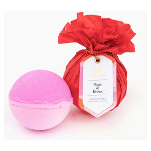 Musee - Hugs and Kisses Surprise Bath Balm - Wild Berry