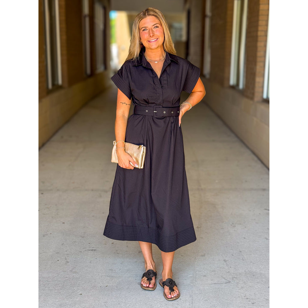 Nyla Solid Short Wing Sleeve Button Front Midi Dress - Black