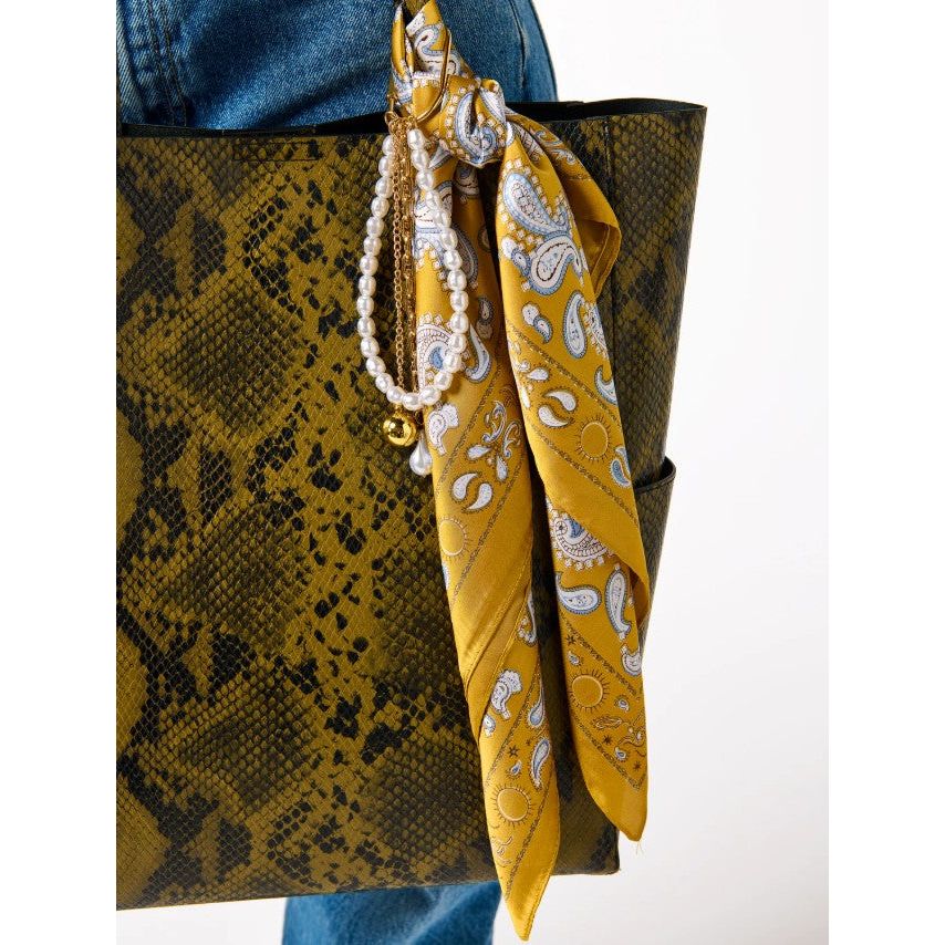 Shiraleah Wyatt Scarf - Gold