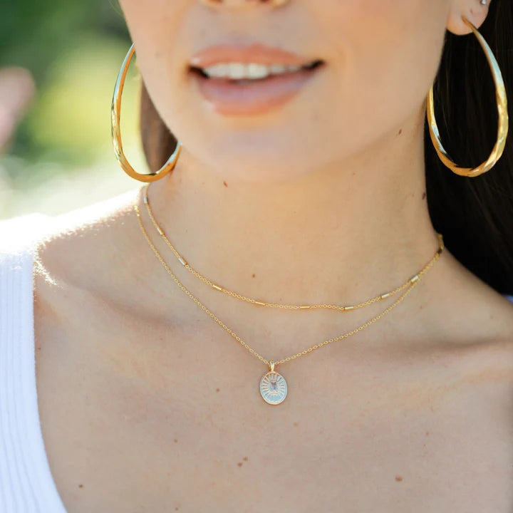 Layered to Perfection Oval Pendant Necklace - Gold
