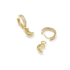 KENDRA SCOTT MOON HUGGIE EARRINGS GOLD WHITE MIX