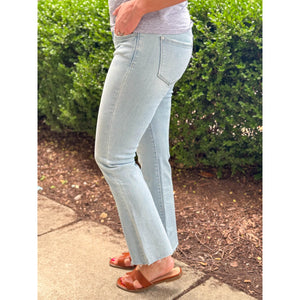 Vervet Miranda Mid Rise Bootcut Jeans - Medium Wash