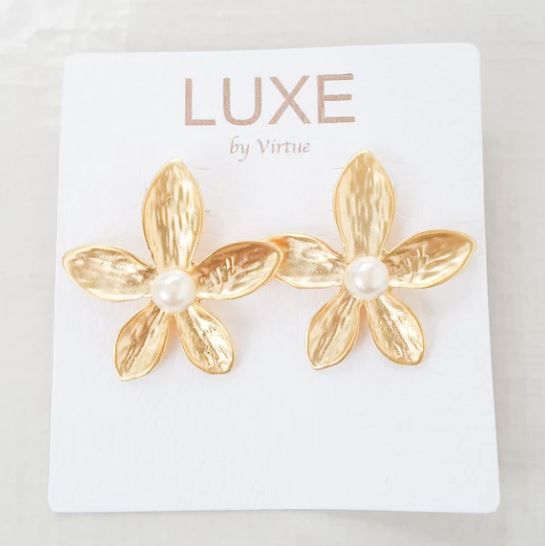 Virtue LUXE Flower w/ Pearl Center Earrings - The Tracy/Gold