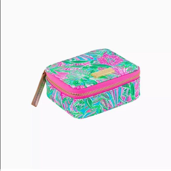 Lilly Pulitzer Travel Pill Case - Coming in Hot